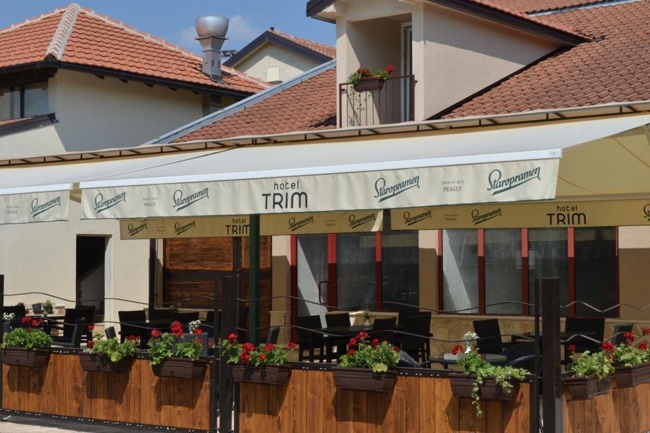 Hotel Trim Nikšić Exteriör bild