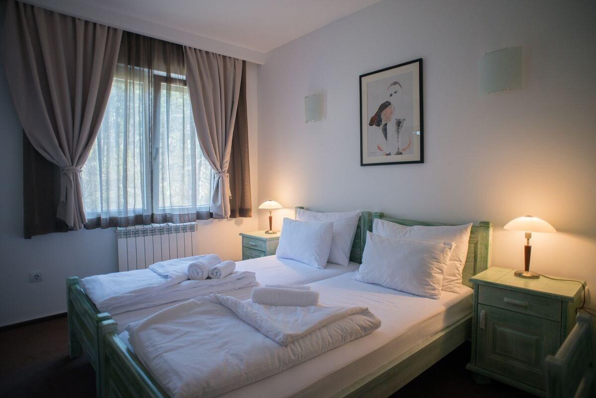 Hotel Trim Nikšić Exteriör bild