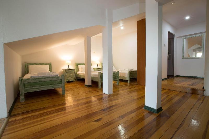 Hotel Trim Nikšić Rum bild